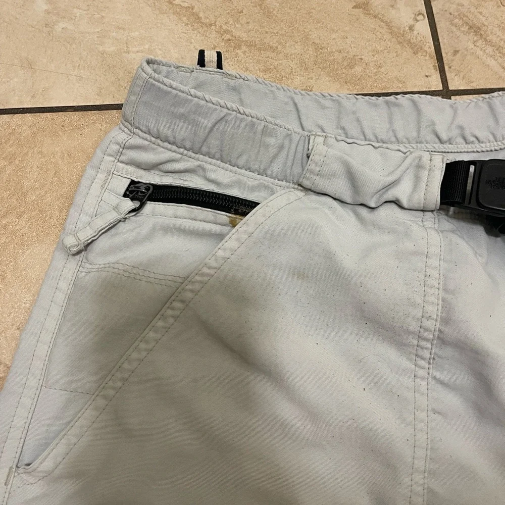 The North Face cream color shorts used but good condition_6